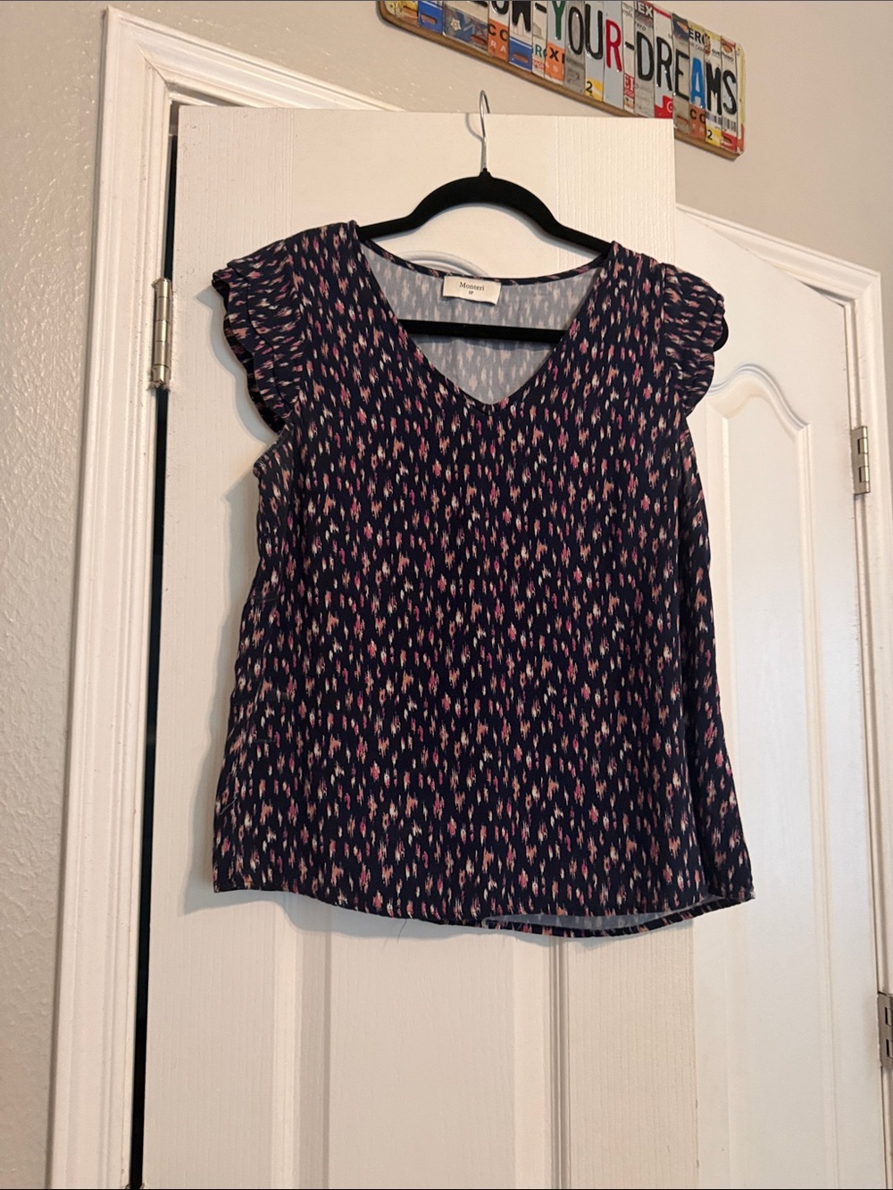 Amanda Uprichard Navy Pink V-Neck Flutter Sleeve Blouse